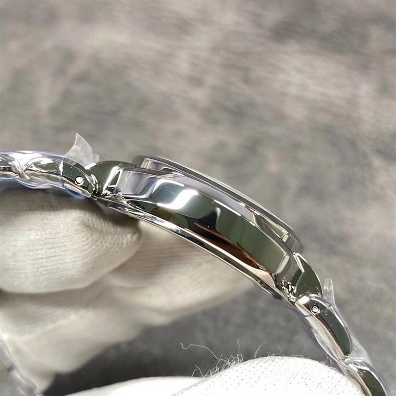 202457162344228 1000